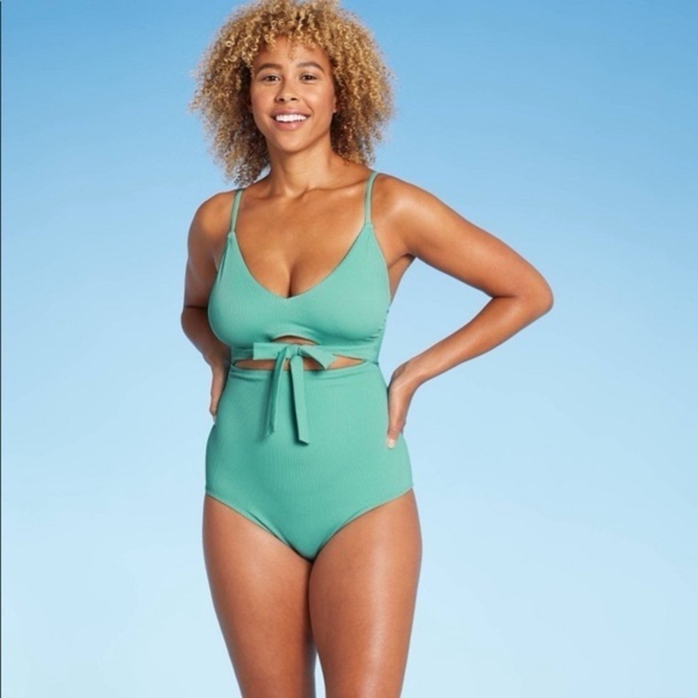 Ribbed Cut-Out Green Plunge Neckline Sash Tie Swimsuit Shade And Shore Sz Medium - Picture 1 of 10